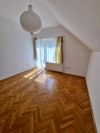 II. kerület (Budaliget II/A.) - Szent Gellért utca:  258 m²-es családi ház