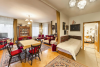 III. Kerület (Aranyhegy) - Aranyvölgy utca:  250 m²-es családi ház