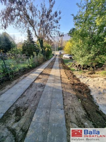 III. Kerület (Aranyhegy) - Aranyvölgy utca:  950 m²-es telek